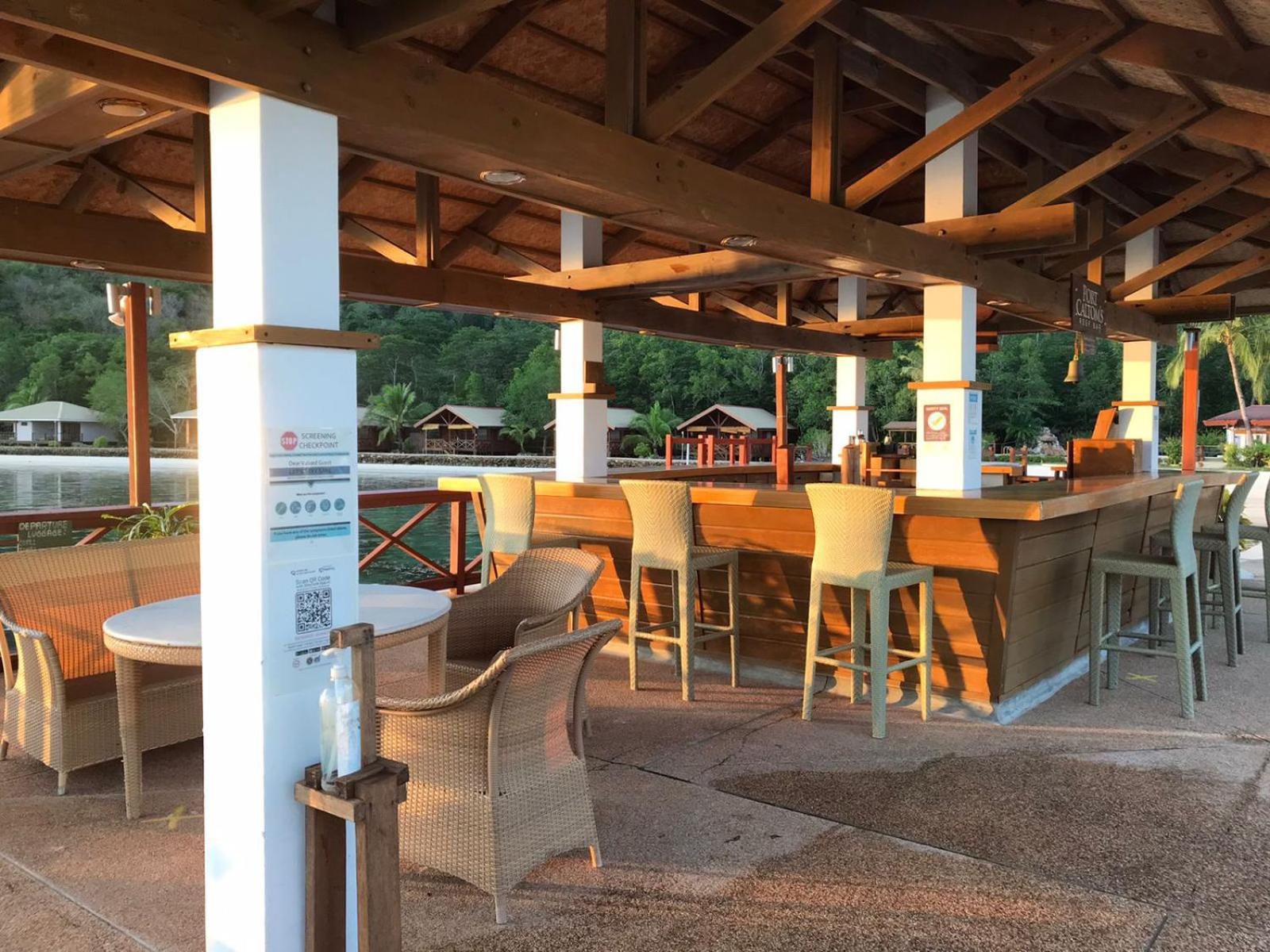 El Rio Y Mar Resort โกรอน ภายนอก รูปภาพ